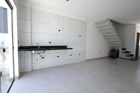 Casa à venda com 70m², 2 quartos e 2 vagasCozinha