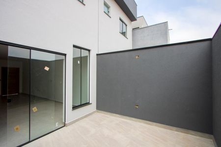 Apartamento à venda com 70m², 2 quartos e 2 vagasÁrea de serviço