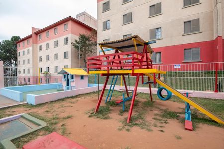 Apartamento à venda com 48m², 2 quartos e 1 vaga Apartamento à venda com 48m², 2 quartos e 1 vagaÁrea comum - Playground