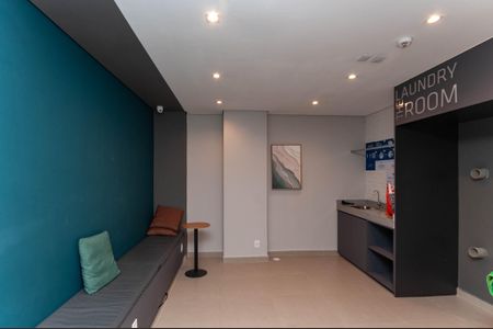 Apartamento à venda com 37m², 2 quartos e sem vagaÁrea Comum - Lavanderia