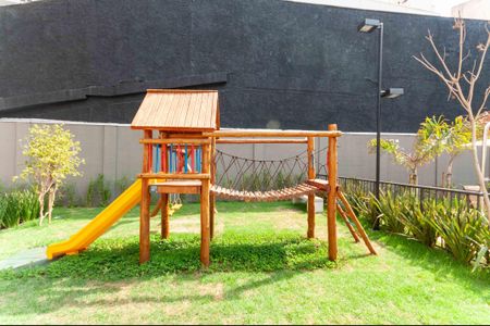 Apartamento à venda com 37m², 2 quartos e sem vagaÁrea Comum - Playground
