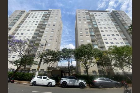 Apartamento para alugar com 33m², 1 quarto e 1 vaga Apartamento para alugar com 33m², 1 quarto e 1 vagaFachada