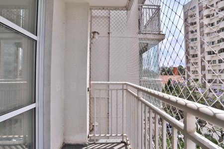 Apartamento para alugar com 33m², 1 quarto e 1 vaga Apartamento para alugar com 33m², 1 quarto e 1 vagaSacada