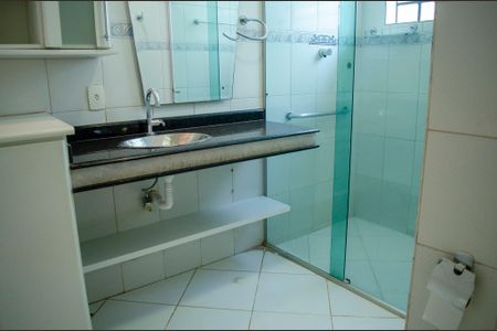 Casa para alugar com 380m², 4 quartos e 4 vagasBanheiro da Suíte 2