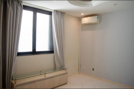 Casa para alugar com 380m², 4 quartos e 4 vagasSuíte 3