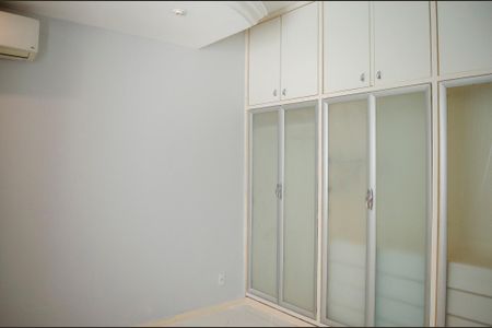 Casa para alugar com 380m², 4 quartos e 4 vagasSuíte 3