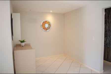 Casa para alugar com 380m², 4 quartos e 4 vagasSala