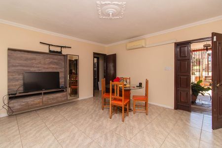 Sala de casa para alugar com 3 quartos, 300m² em Cristal, Porto Alegre