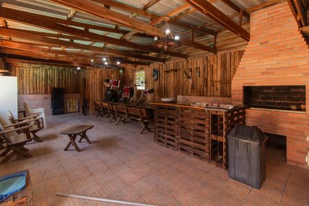 Casa para alugar com 300m², 3 quartos e 3 vagasChurrasqueira