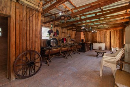 Casa para alugar com 300m², 3 quartos e 3 vagasChurrasqueira