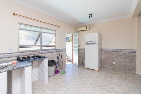 Casa para alugar com 300m², 3 quartos e 3 vagasCozinha