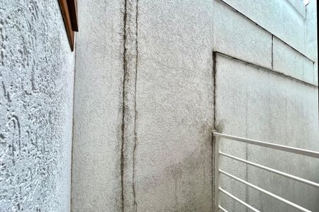 Casa à venda com 270m², 4 quartos e 4 vagas Casa à venda com 270m², 4 quartos e 4 vagasVaranda da Suíte 2