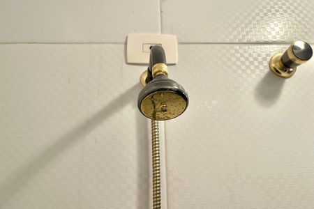 Casa à venda com 270m², 4 quartos e 4 vagas Casa à venda com 270m², 4 quartos e 4 vagasBanheiro da Suíte 2