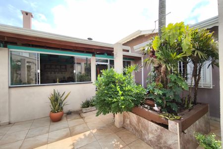 Casa à venda com 160m², 3 quartos e 1 vagaQuintal