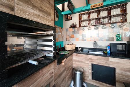 Casa à venda com 160m², 3 quartos e 1 vagaÁrea gourmet