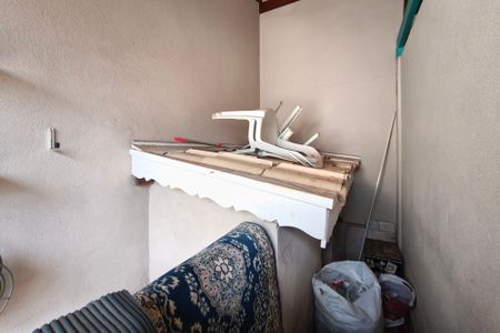 Casa à venda com 160m², 3 quartos e 1 vagaCanil