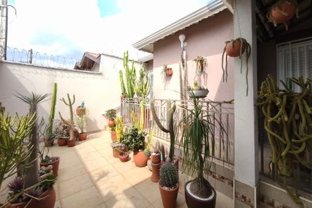 Casa à venda com 160m², 3 quartos e 1 vagaQuintal - Garagem