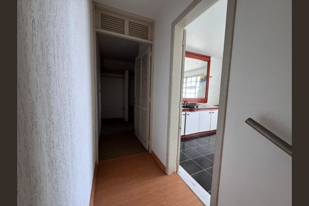 Casa à venda com 300m², 4 quartos e 2 vagas