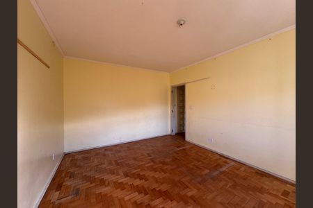 Casa à venda com 300m², 4 quartos e 2 vagas