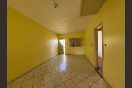 Casa à venda com 300m², 4 quartos e 2 vagas