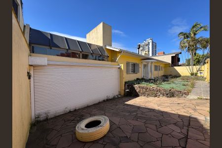 Casa à venda com 300m², 4 quartos e 2 vagas