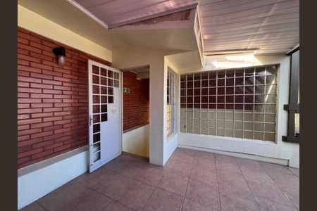 Casa à venda com 300m², 4 quartos e 2 vagas