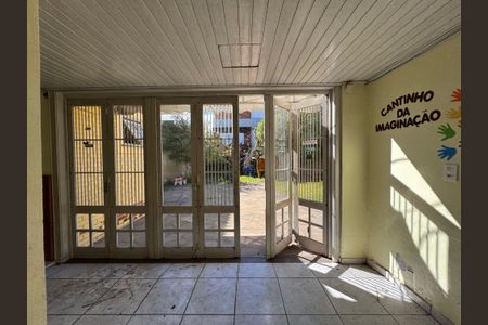 Casa à venda com 300m², 4 quartos e 2 vagas