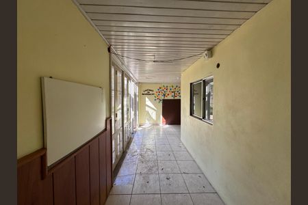 Casa à venda com 300m², 4 quartos e 2 vagas