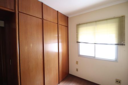 Apartamento para alugar com 140m², 4 quartos e 2 vagasQuarto 2
