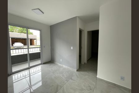 Sala de apartamento para alugar com 2 quartos, 60m² em Jardim Belizário, Cotia