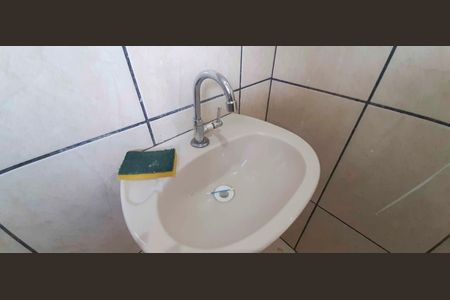 Casa para alugar com 50m², 1 quarto e sem vaga