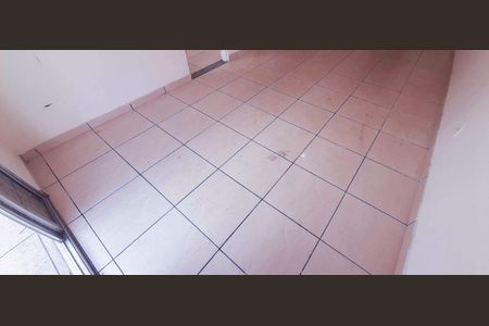 Casa para alugar com 50m², 1 quarto e sem vaga