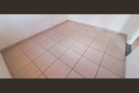 Casa para alugar com 50m², 1 quarto e sem vaga