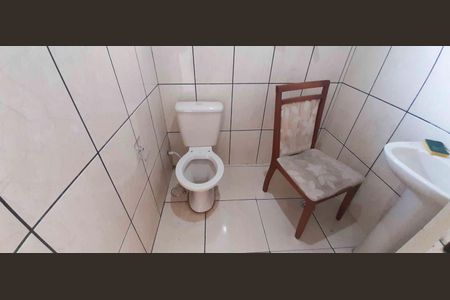 Casa para alugar com 50m², 1 quarto e sem vaga Casa para alugar com 50m², 1 quarto e sem vagaBanheiro