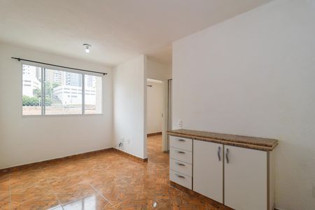 Sala de apartamento para alugar com 2 quartos, 42m² em Vila Andrade, São Paulo