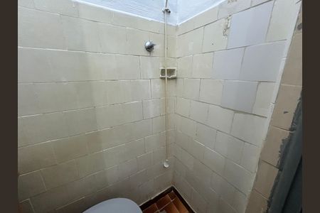 Apartamento para alugar com 65m², 2 quartos e 2 vagasBanheiro de serviço