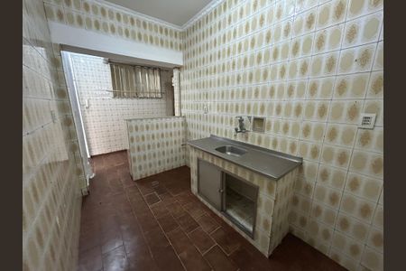 Apartamento para alugar com 65m², 2 quartos e 2 vagasCozinha