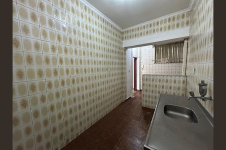 Apartamento para alugar com 65m², 2 quartos e 2 vagasCozinha