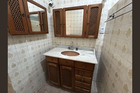 Apartamento para alugar com 65m², 2 quartos e 2 vagasBanheiro