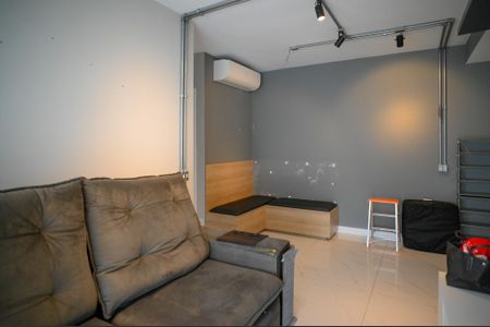 Apartamento à venda com 74m², 2 quartos e 2 vagasSala