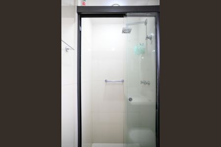 Apartamento à venda com 74m², 2 quartos e 2 vagasBanheiro Quarto 2 - Suite