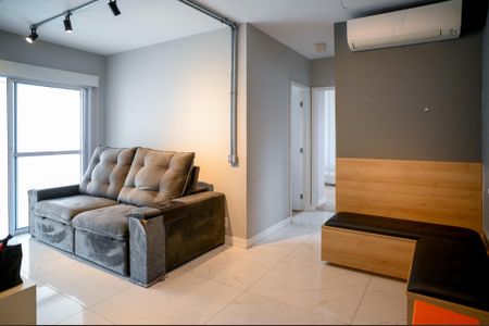 Sala de apartamento à venda com 2 quartos, 74m² em Aclimação, São Paulo