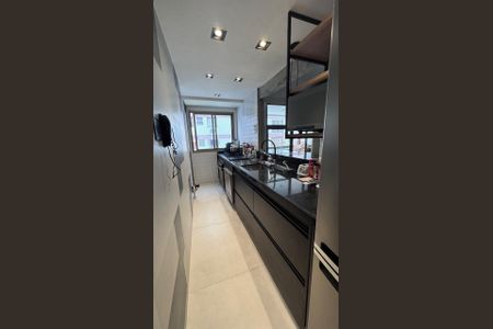 Apartamento à venda com 76m², 2 quartos e 1 vagaCozinha