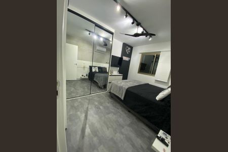 Apartamento à venda com 76m², 2 quartos e 1 vagaQuarto 2