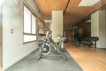 Apartamento à venda com 121m², 3 quartos e 2 vagas Apartamento à venda com 121m², 3 quartos e 2 vagasÁrea comum - Academia