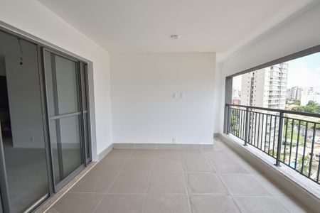 Apartamento à venda com 121m², 3 quartos e 2 vagas Apartamento à venda com 121m², 3 quartos e 2 vagasVaranda