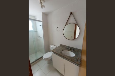 Apartamento para alugar com 187m², 2 quartos e 2 vagasBanheiro do Quarto 2