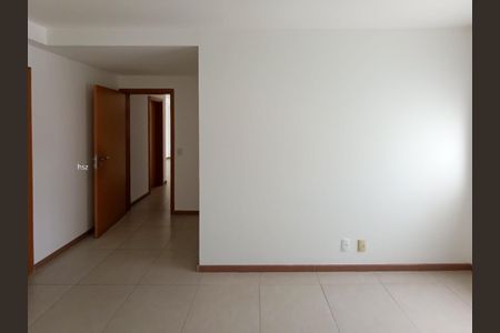 Apartamento para alugar com 187m², 2 quartos e 2 vagasSala