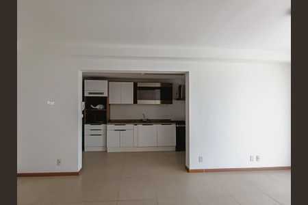 Apartamento para alugar com 187m², 2 quartos e 2 vagasCozinha