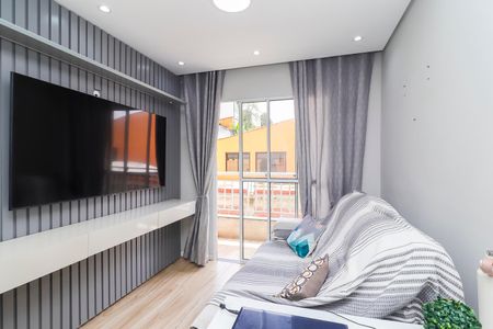 Sala de apartamento à venda com 2 quartos, 40m² em Vila Carmosina, São Paulo